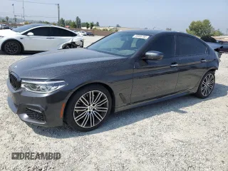 2017 BMW 5 Series 540i z VIN WBAJE5C32HG915361, wystawiony jako Copart lot #59996755 z przebiegiem 45 421 mil mil oraz Szkoda całkowita • Salvage title. Historia ofert i sprzedaży dostępna na DreamBid. Obrazek 1.