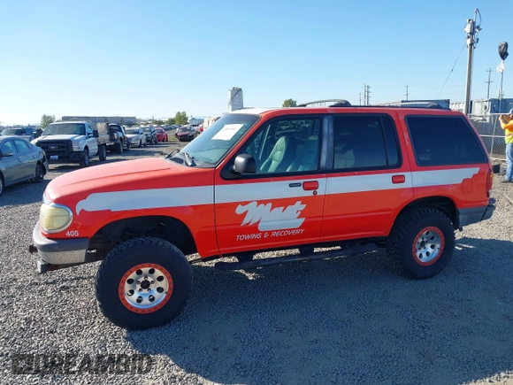 1998 Ford Explorer XL z VIN 1FMZU34E7WZB09834, wystawiony jako IAAI lot #42661901 z przebiegiem 151 236 mil mil oraz . Historia ofert i sprzedaży dostępna na DreamBid. Obrazek 6.