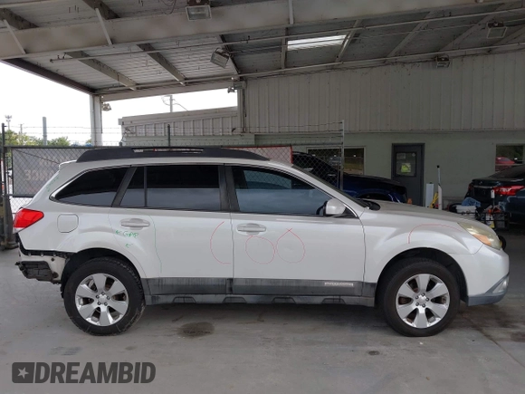 2010 Subaru Outback Limited Power Moon with VIN 4S4BRCKC6A3362370, listed as a IAAI auction lot 42602303 with 187,761 mi miles and . Bid and sale history available at DreamBid. Image 13.