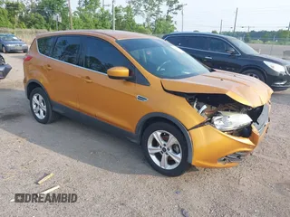 2016 Ford Escape SE z VIN 1FMCU0G76GUA49609, wystawiony jako IAAI lot #42406527 z przebiegiem 198 816 mil mil oraz . Historia ofert i sprzedaży dostępna na DreamBid. Obrazek 1.