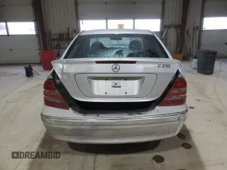 2002 Mercedes-Benz C 230/260/280/320 with VIN WDBRF64JX2E005125, listed as a Copart auction lot 45976765 with 257,456 mi miles and Salvage Title. Bid and sale history available at DreamBid. Image 6.