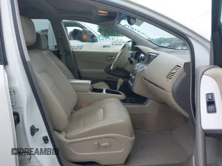 2014 Nissan Murano SV z VIN JN8AZ1MUXEW407149, wystawiony jako IAAI lot #42444679 z przebiegiem 155 946 mil mil oraz . Historia ofert i sprzedaży dostępna na DreamBid. Obrazek 5.