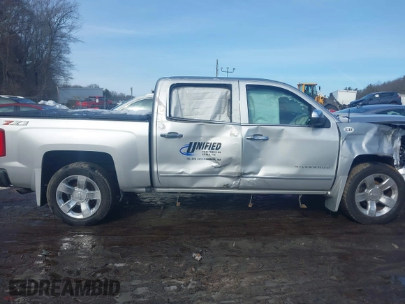 2018 Chevrolet Silverado 1500 LTZ with VIN 3GCUKSECXJG536316, listed as a IAAI auction lot 41432469 with 127,276 mi miles. Bid and sale history available at carsss.com. Image 13.