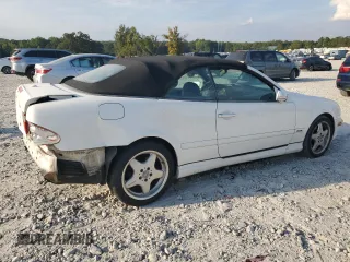 2002 Mercedes-Benz CLK 320/430 with VIN WDBLK65G52T109375, listed as a Copart auction lot 71832724 with 207,707 mi miles and Salvage Title. Bid and sale history available at carsss.com. Image 3.