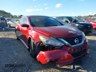 2018 Nissan Altima SR with VIN 1N4AL3AP5JC223245, listed as a IAAI auction lot 41194154 with 175,081 mi miles and . Bid and sale history available at DreamBid. Image 6.
