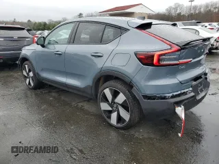 2023 Volvo C40 Recharge Pure Electric Ultimate with VIN YV4ED3GMXP2028081, listed as a Copart auction lot 83539264 with 6,174 mi miles and Salvage Title. Bid and sale history available at carsss.com. Image 2.