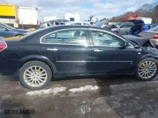 2007 Saturn Aura XR with VIN 1G8ZV57727F125611, listed as a IAAI auction lot 41582056 with 177,558 mi miles. Bid and sale history available at carsss.com. Image 12.