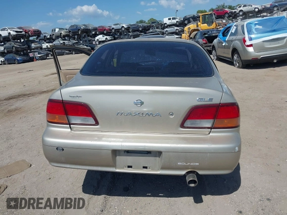 1999 Nissan Maxima GXE z VIN JN1CA21A8XT109136, wystawiony jako IAAI lot #42180758 z przebiegiem 136 876 mil mil oraz . Historia ofert i sprzedaży dostępna na DreamBid. Obrazek 15.