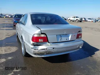 2003 BMW 5 Series 525i with VIN WBADT33473GF43821, listed as a IAAI auction lot 41450822 with 165,062 mi miles. Bid and sale history available at carsss.com. Image 6.