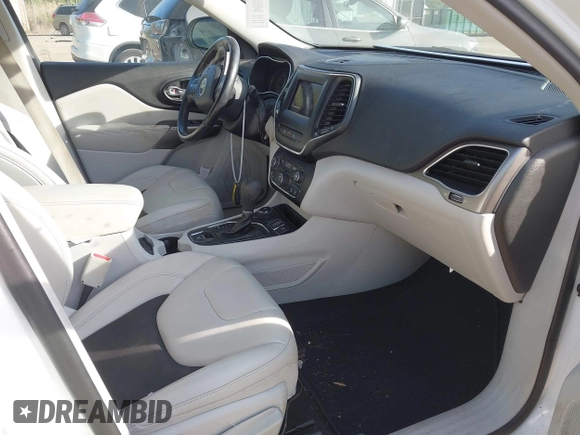 2021 Jeep Cherokee Altitude with VIN 1C4PJMLB6MD162634, listed as a IAAI auction lot 42102564 with 50,551 mi miles and . Bid and sale history available at DreamBid. Image 5.