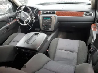 2011 GMC Yukon SLE with VIN 1GKS1AE02BR224975, listed as a Copart auction lot 47647715 with 115,676 mi miles and Salvage Title. Bid and sale history available at carsss.com. Image 8.