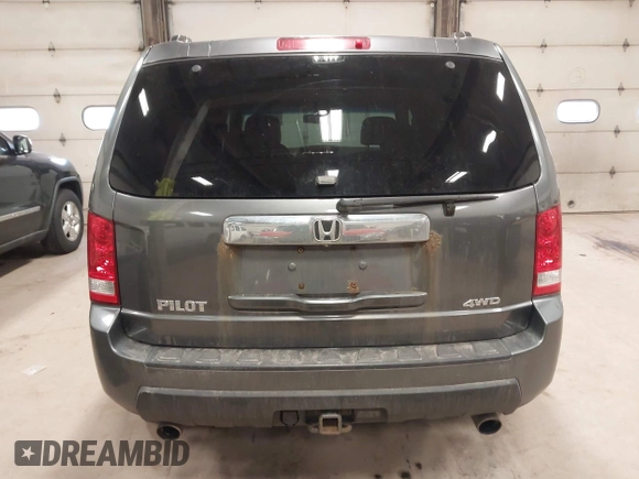 2011 Honda Pilot EX-L with VIN 5FNYF4H55BB039079, listed as a IAAI auction lot 42029278 with 173,216 mi miles. Bid and sale history available at carsss.com. Image 16.