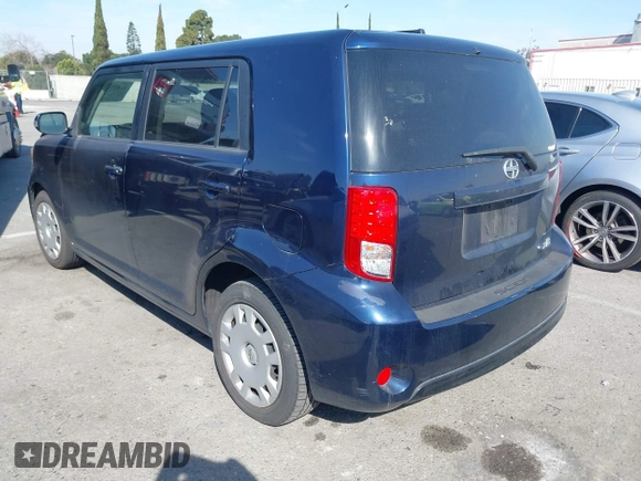 2015 Scion xB with VIN JTLZE4FE0FJ073685, listed as a IAAI auction lot 41857526 with 146,899 mi miles. Bid and sale history available at carsss.com. Image 3.