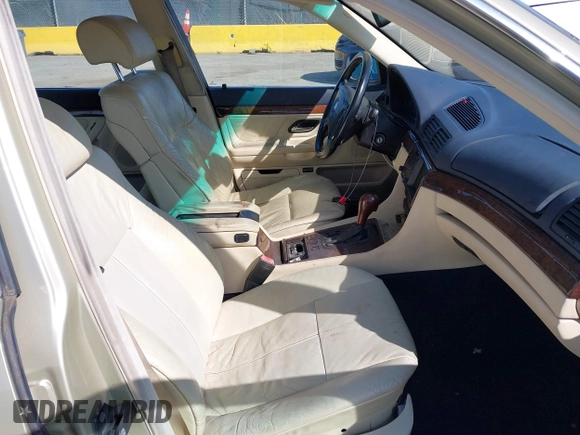 2000 BMW 7 Series 740iL with VIN WBAGH8340YDP13857, listed as a IAAI auction lot 41767665 with 194,786 mi miles and . Bid and sale history available at DreamBid. Image 5.