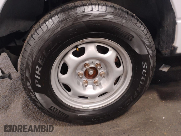2013 Ford F-150 XL с VIN 1FTEX1EM1DFB03837, выставлен на аукционе IAAI как лот 42654794 с пробегом 182 687 миль миль и . История ставок и продаж доступна на DreamBid. Изображение 23.
