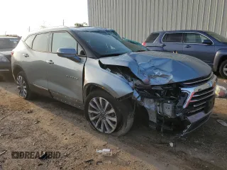 2024 Chevrolet Blazer Premier z VIN 3GNKBFR42RS177156, wystawiony jako Copart lot #79266734 z przebiegiem 13 783 mil mil oraz Szkoda całkowita • Salvage title. Historia ofert i sprzedaży dostępna na DreamBid. Obrazek 4.