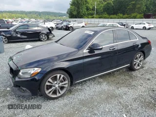 2016 Mercedes-Benz C 300 z VIN 55SWF4JB7GU129184, wystawiony jako Copart lot #64310895 z przebiegiem 136 660 mil mil oraz Szkoda całkowita • Salvage title. Historia ofert i sprzedaży dostępna na DreamBid. Obrazek 1.