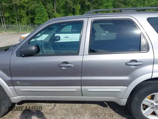2007 Ford Escape Hybrid with VIN 1FMCU49H47KA90605, listed as a IAAI auction lot 42093591 with 136,924 mi miles and . Bid and sale history available at DreamBid. Image 14.
