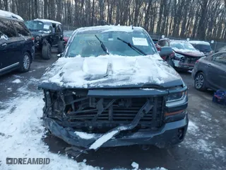 2018 Chevrolet Silverado 1500 LT with VIN 1GCVKREH6JZ162926, listed as a IAAI auction lot 41270355 with 1 mi miles. Bid and sale history available at carsss.com. Image 11.