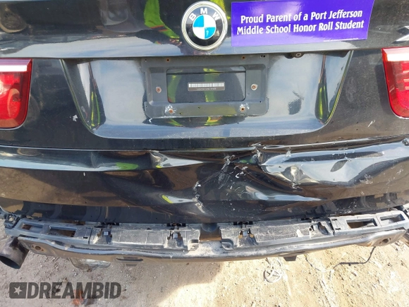 2011 BMW X5 35i z VIN 5UXZV4C52BL739488, wystawiony jako IAAI lot #41199011 z przebiegiem 193 403 mil mil oraz . Historia ofert i sprzedaży dostępna na DreamBid. Obrazek 13.