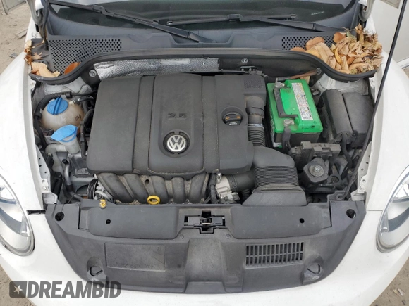 2014 Volkswagen Beetle 2.5L w/Sun with VIN 3VWJP7AT8EM621487, listed as a Copart auction lot 83106354 with 75,381 mi miles and Salvage Title. Bid and sale history available at DreamBid. Image 11.
