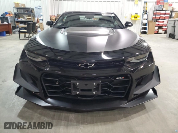 2021 Chevrolet Camaro ZL1 with VIN 1G1FJ1R66M0100087, listed as a Copart auction lot 83531104 with 10,363 mi miles and Clean Title. Bid and sale history available at carsss.com. Image 5.