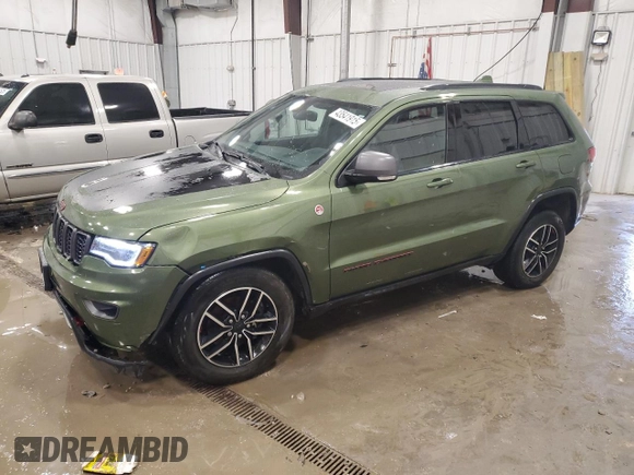 2019 Jeep Grand Cherokee Trailhawk with VIN 1C4RJFLG5KC810600, listed as a Copart auction lot 43541915 with 82,165 mi miles and Salvage title. Bid and sale history available at DreamBid. Image 1.