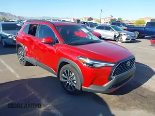 2024 Toyota Corolla Cross XLE с VIN 7MUDAAAG2RV095547, выставлен на аукционе IAAI как лот 42087409 с пробегом 15 402 миль миль и . История ставок и продаж доступна на DreamBid. Изображение 1.