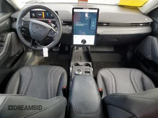 2021 Ford Mustang Mach-E Premium with VIN 3FMTK3SU0MMA25083, listed as a Copart auction lot 45001755 with 46,683 mi miles and Salvage Title. Bid and sale history available at DreamBid. Image 8.