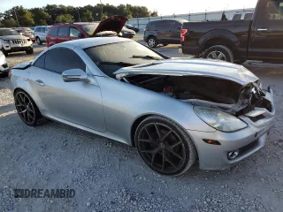 2010 Mercedes-Benz SLK-Class SLK 300 with VIN WDBWK5EA6AF228889, listed as a Copart auction lot 75907234 with 128,271 mi miles and Non Repairable. Bid and sale history available at carsss.com. Image 4.