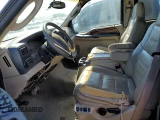 2005 Ford Excursion Limited с VIN 1FMNU43S15EB14027, выставлен на аукционе Copart как лот 45529795 с пробегом 285 689 миль миль и Списание • Salvage title. История ставок и продаж доступна на DreamBid. Изображение 7.