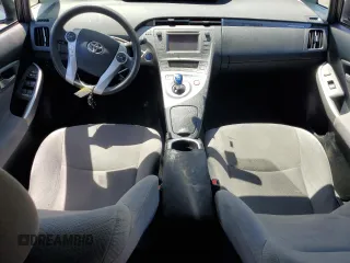 2015 Toyota Prius Advanced z VIN JTDKN3DP9F3071336, wystawiony jako Copart lot #54471865 z przebiegiem 138 332 mil mil oraz Szkoda całkowita • Salvage title. Historia ofert i sprzedaży dostępna na DreamBid. Obrazek 8.