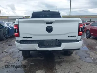 2024 Ram 2500 Big Horn with VIN 3C6UR5DL2RG378362, listed as a IAAI auction lot 42084302 with 4,505 mi miles and . Bid and sale history available at DreamBid. Image 16.