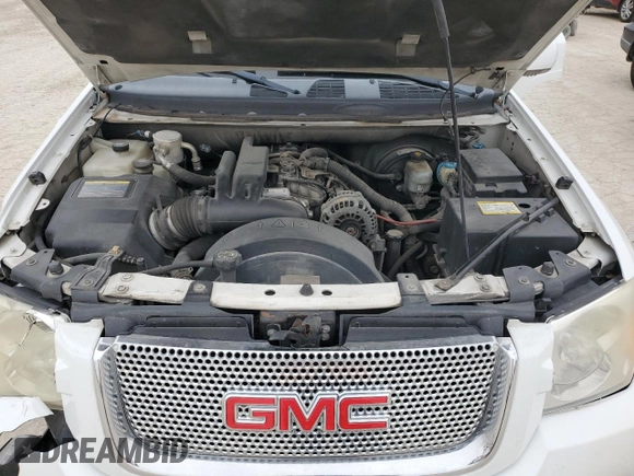 2008 GMC Envoy Denali with VIN 1GKET63MX82118446, listed as a Copart auction lot 44734735 with 244,054 mi miles and Salvage Title. Bid and sale history available at carsss.com. Image 12.