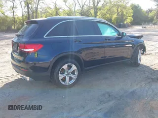 2018 Mercedes-Benz GLC with VIN WDC0G4JB2JV106712, listed as a IAAI auction lot 42067883 with 83,306 mi miles. Bid and sale history available at carsss.com. Image 4.