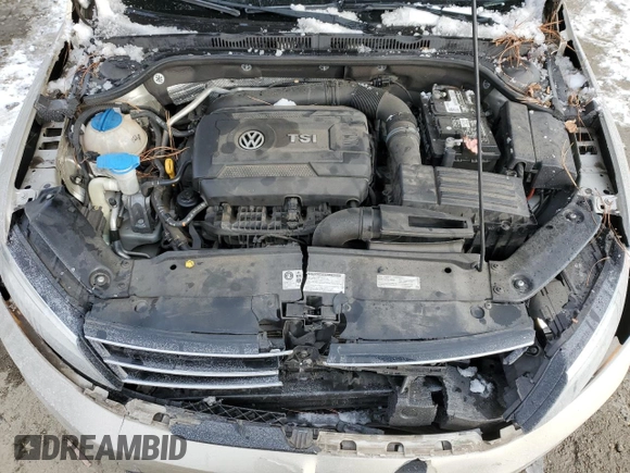 2015 Volkswagen Jetta Sedan 1.8T SE w/Connectivity with VIN 3VWD07AJ6FM403596, listed as a Copart auction lot 42087735 with 89,201 mi miles and Salvage Title. Bid and sale history available at carsss.com. Image 13.