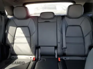 2022 Porsche Cayenne with VIN WP1AA2AY5NDA04335, listed as a Copart auction lot 57320915 with 7,017 mi miles and Salvage title. Bid and sale history available at DreamBid. Image 10.
