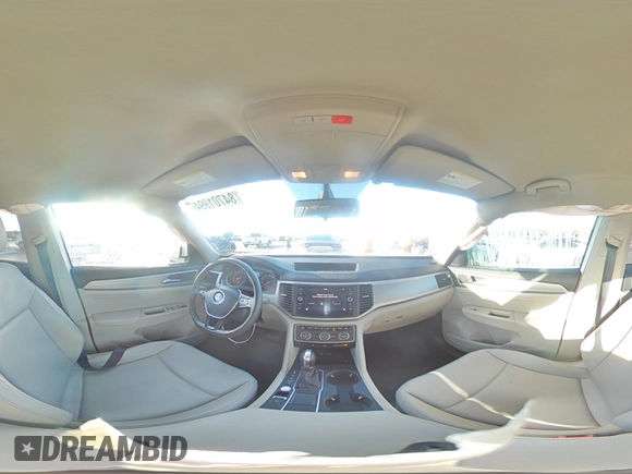 2019 Volkswagen Atlas SE with VIN 1V2DP2CA9KC595931, listed as a Copart auction lot 84701994 with 77,000 mi miles and Salvage title. Bid and sale history available at DreamBid. Image 13.