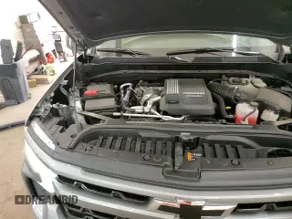 2024 Chevrolet Silverado 1500 RST with VIN 1GCUDEE83RZ211347, listed as a Copart auction lot 68859465 with 17,868 mi miles and Salvage title. Bid and sale history available at DreamBid. Image 13.