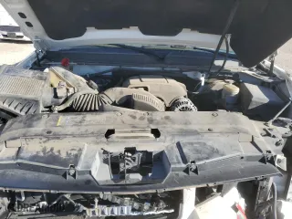 2010 Chevrolet Avalanche LTZ with VIN 3GNVKGE04AG197292, listed as a Copart auction lot 89108385 with 82,687 mi miles and Salvage Title. Bid and sale history available at carsss.com. Image 11.