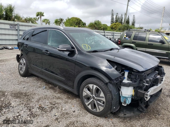 2020 Kia Niro EV EX Premium with VIN KNDCE3LG0L5031927, listed as a Copart auction lot 82005074 with 23,602 mi miles and Non Repairable. Bid and sale history available at carsss.com. Image 4.