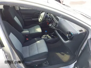 2015 Toyota Prius One z VIN JTDKDTB36F1578113, wystawiony jako IAAI lot #41302191 z przebiegiem 124 610 mil mil oraz . Historia ofert i sprzedaży dostępna na DreamBid. Obrazek 5.