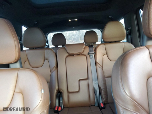 2021 Volvo XC90 Momentum with VIN YV4A22PK4M1742142, listed as a Copart auction lot 81996104 with 32,053 mi miles and Salvage Title. Bid and sale history available at carsss.com. Image 10.