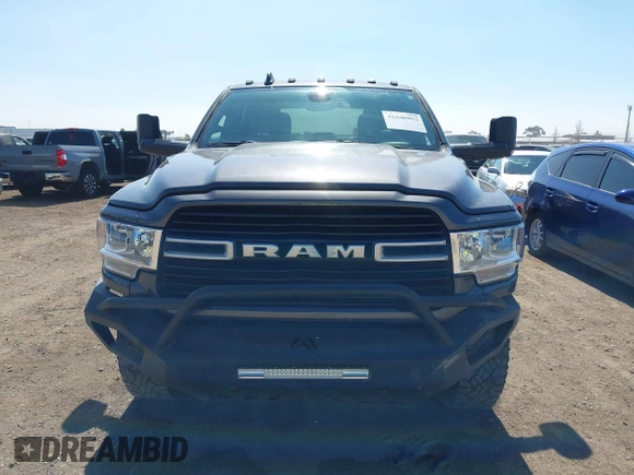 2019 Ram 2500 Lone Star с VIN 3C6UR5DL5KG607820, выставлен на аукционе IAAI как лот 41646952 с пробегом 115 983 миль миль и . История ставок и продаж доступна на DreamBid. Изображение 12.