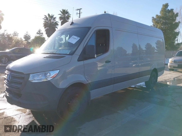2022 Mercedes-Benz Sprinter with VIN W1Y40CHY3NT082983, listed as a IAAI auction lot 41505872 with 130,341 mi miles and . Bid and sale history available at carsss.com. Image 17.