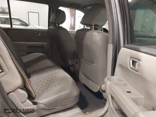 2013 Honda Pilot LX with VIN 5FNYF4H2XDB014364, listed as a IAAI auction lot 41954629 with 247,114 mi miles. Bid and sale history available at carsss.com. Image 8.