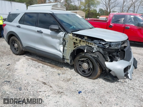 2023 Ford Police Interceptor Utility z VIN 1FM5K8ABXPGA35608, wystawiony jako IAAI lot #41857142 z przebiegiem 24 094 mil mil oraz . Historia ofert i sprzedaży dostępna na DreamBid. Obrazek 1.