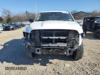 2016 Ram 1500 Express z VIN 1C6RR7FG9GS350789, wystawiony jako Copart lot #41373095 z przebiegiem 128 051 mil mil oraz Czysty tytuł • Clean title. Historia ofert i sprzedaży dostępna na DreamBid. Obrazek 5.