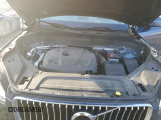 2020 Volvo XC90 Momentum with VIN YV4A221K7L1575489, listed as a Copart auction lot 86401124 with 100,826 mi miles and Salvage title. Bid and sale history available at DreamBid. Image 12.
