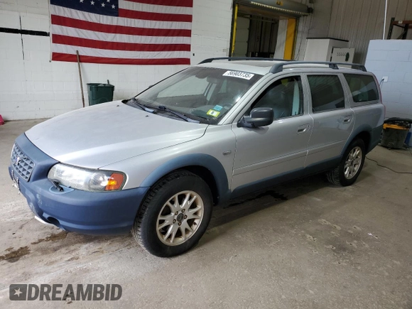 2004 Volvo V70 XC Cross Country with VIN YV1SZ59H141126835, listed as a Copart auction lot 56903735 with 204,583 mi miles and Clean title. Bid and sale history available at DreamBid. Image 1.